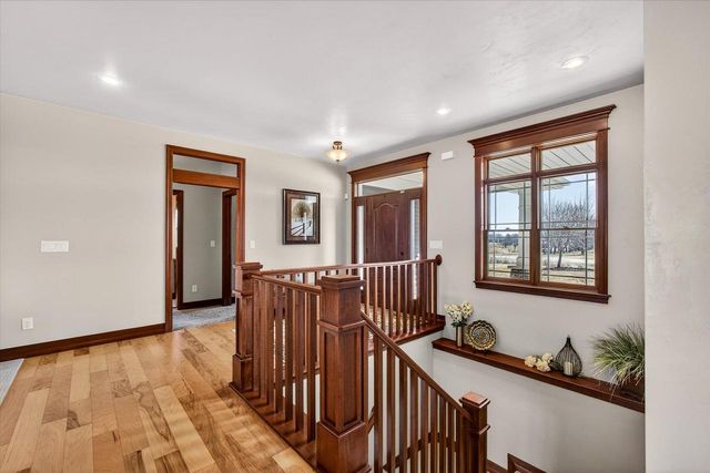 2514 SKYLINE OAKS DRIVE, De Pere, WI 54115