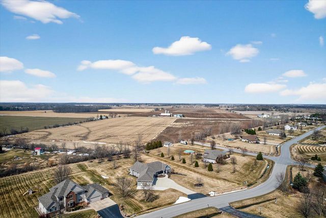 2514 SKYLINE OAKS DRIVE, De Pere, WI 54115