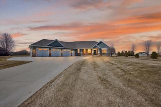 2514 SKYLINE OAKS DRIVE, De Pere, WI 54115