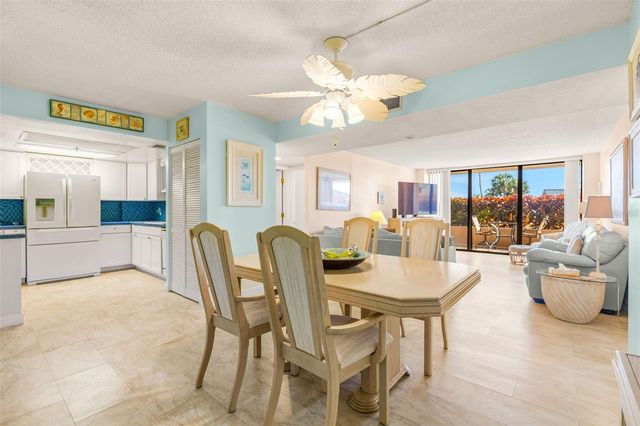 1 KEY CAPRI 102E, Treasure Island, FL 33706