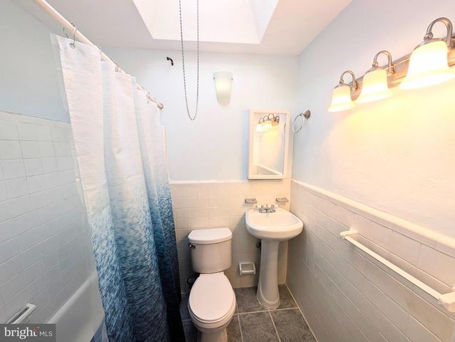 1834 S 28TH ST, Philadelphia, PA 19145
