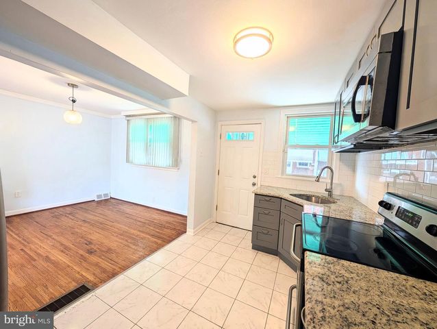 1834 S 28TH ST, Philadelphia, PA 19145