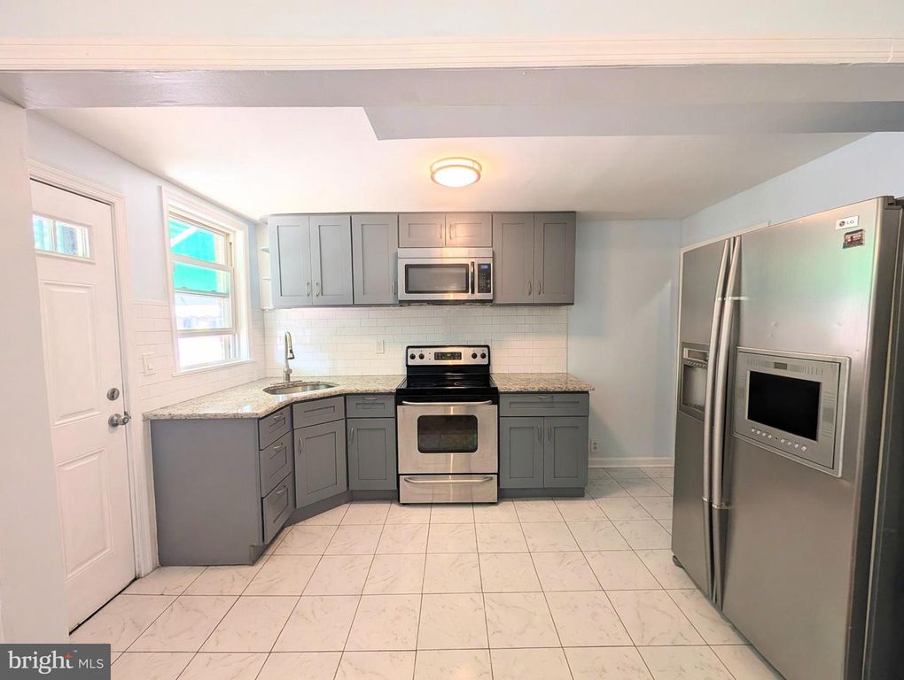 1834 S 28TH ST, Philadelphia, PA 19145