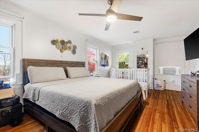 47 Edgecliff Terrace, Yonkers, NY 10705