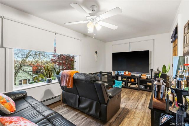 47 Edgecliff Terrace, Yonkers, NY 10705