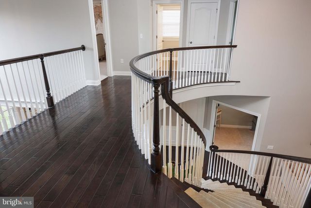 5 MANCHESTER CT, Columbus, NJ 08022