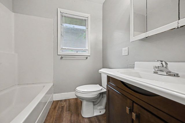 414 Trimble Avenue, Kalamazoo, MI 49048