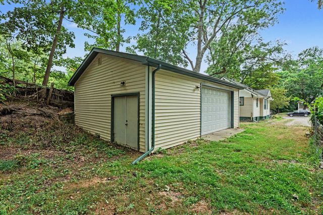 414 Trimble Avenue, Kalamazoo, MI 49048