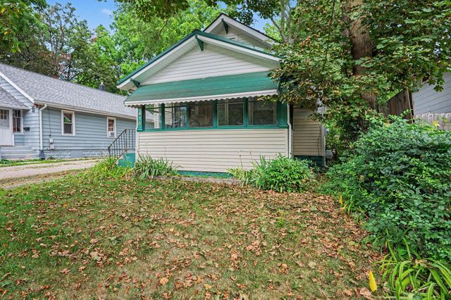 414 Trimble Avenue, Kalamazoo, MI 49048