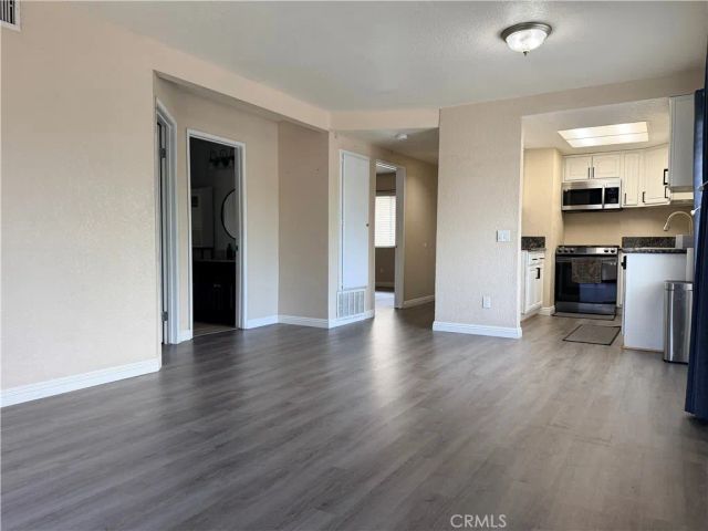788 Gianni 202, Corona, CA 92879