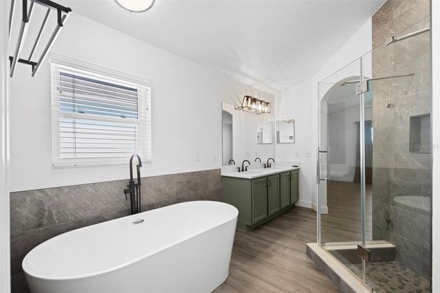 438 HEATHER HILL BOULEVARD, Davenport, FL 33837