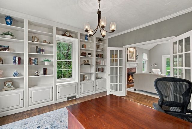 12 Daniel Shays Rd, Hopkinton, MA 01748