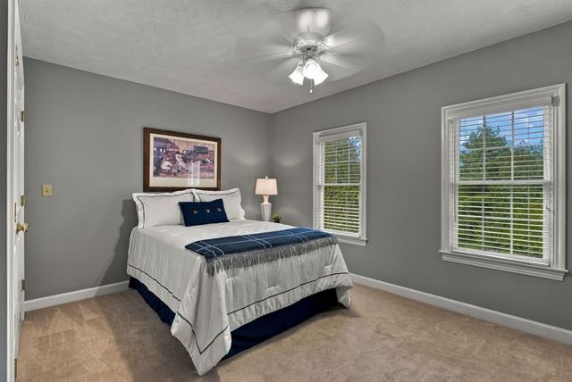 12 Daniel Shays Rd, Hopkinton, MA 01748