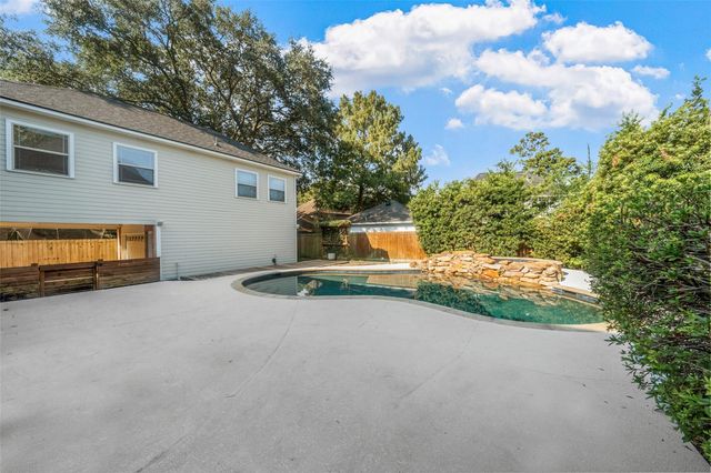 2311 Millvale Drive, Kingwood, TX 77345