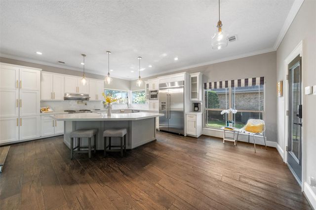 2311 Millvale Drive, Kingwood, TX 77345