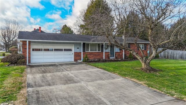 101 Ellsworth Drive, Marietta, OH 45750