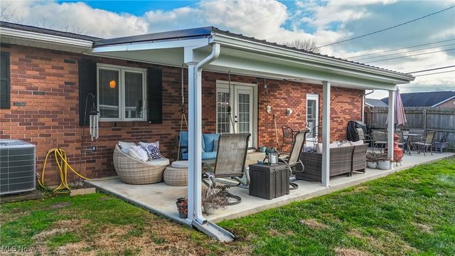 101 Ellsworth Drive, Marietta, OH 45750