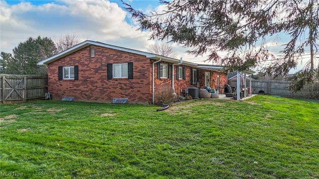 101 Ellsworth Drive, Marietta, OH 45750