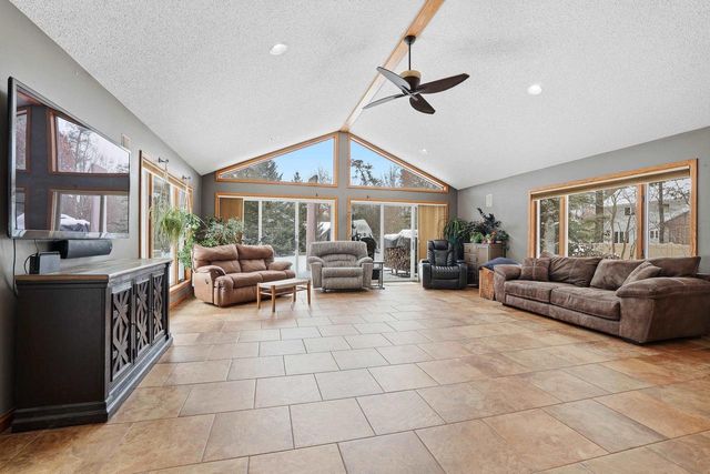 5427 OAKWOOD AVENUE, Stevens Point, WI 54482