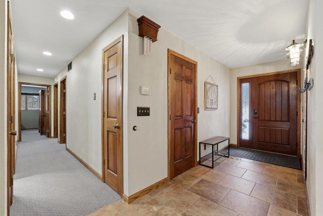 5427 OAKWOOD AVENUE, Stevens Point, WI 54482