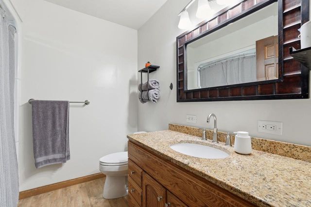 5427 OAKWOOD AVENUE, Stevens Point, WI 54482