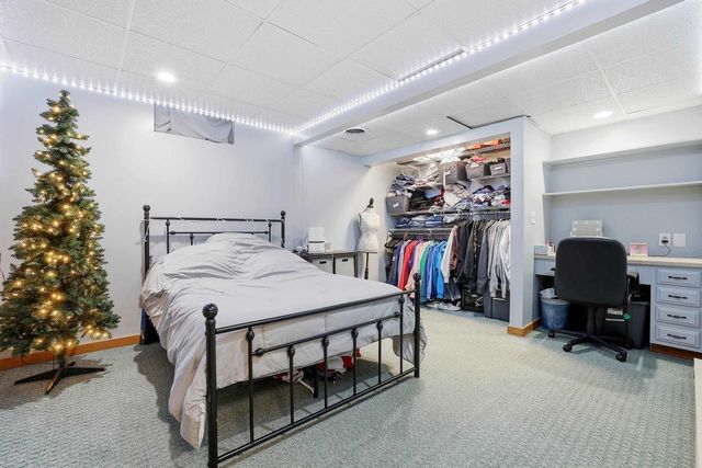 5427 OAKWOOD AVENUE, Stevens Point, WI 54482