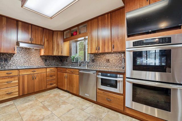 5427 OAKWOOD AVENUE, Stevens Point, WI 54482