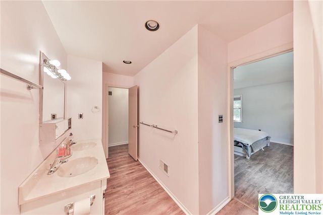 203 Cathy Ann Drive, Exeter Twp, PA 19606