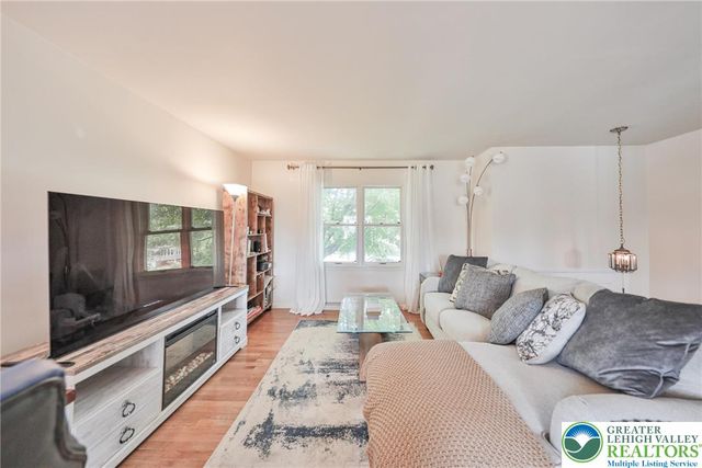 203 Cathy Ann Drive, Exeter Twp, PA 19606