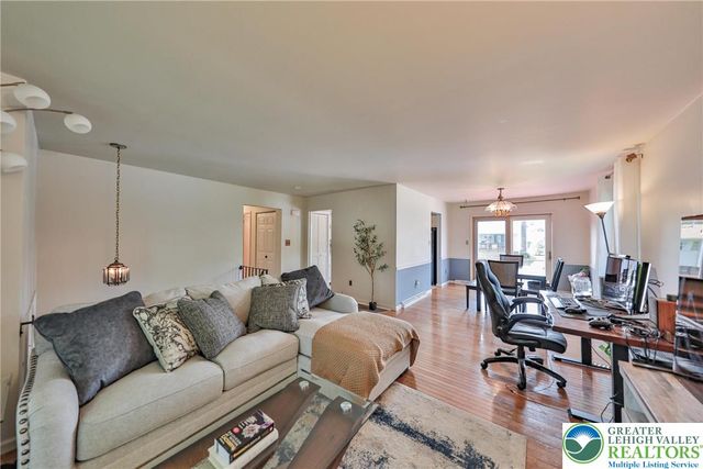 203 Cathy Ann Drive, Exeter Twp, PA 19606