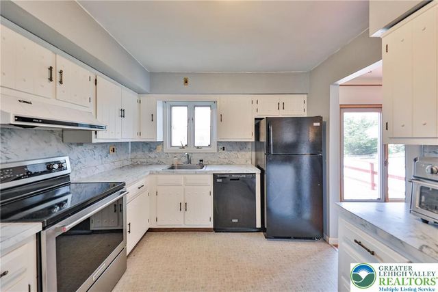203 Cathy Ann Drive, Exeter Twp, PA 19606
