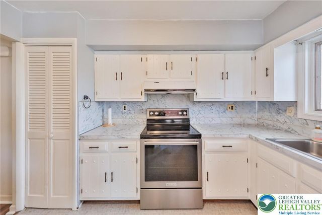 203 Cathy Ann Drive, Exeter Twp, PA 19606