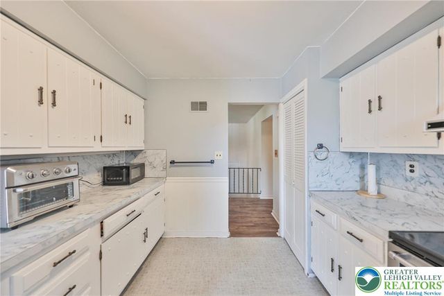 203 Cathy Ann Drive, Exeter Twp, PA 19606