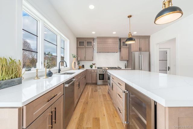 2045 Willow Drive, East Marion, NY 11939