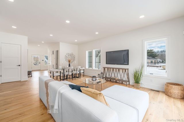 2045 Willow Drive, East Marion, NY 11939