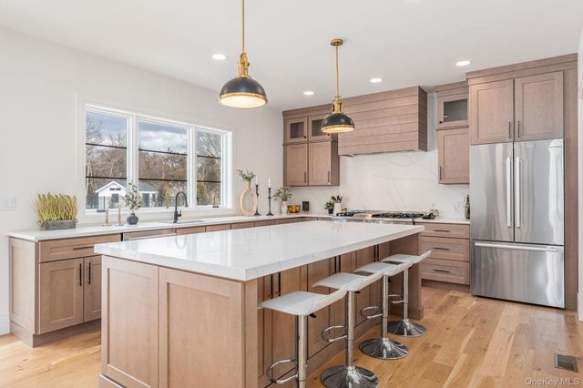 2045 Willow Drive, East Marion, NY 11939