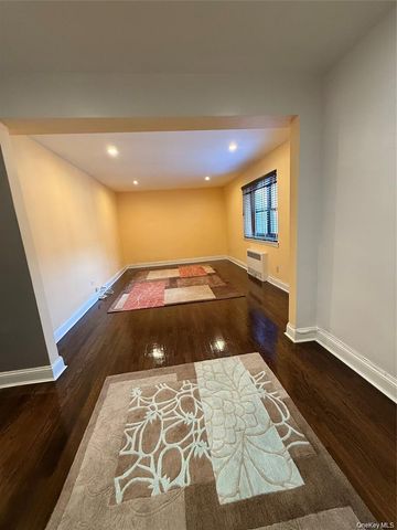 102-25 67th Road 4D, Forest Hills, NY 11375