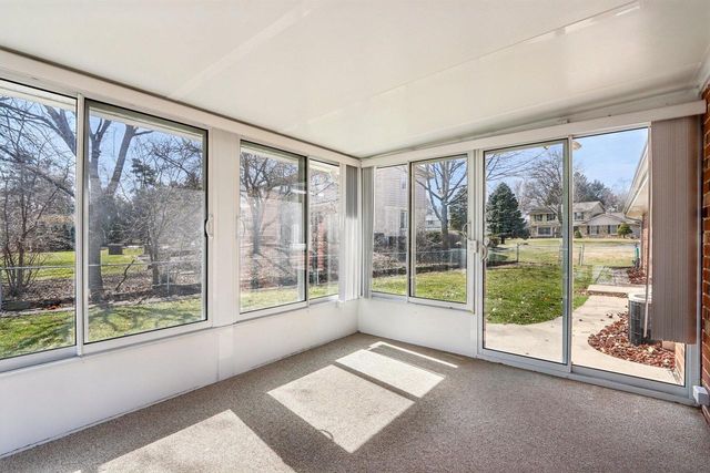 18215 Parish DRIVE, Brookfield, WI 53045