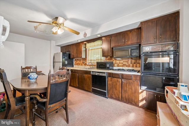 740 CINNAMINSON ST, Philadelphia, PA 19128