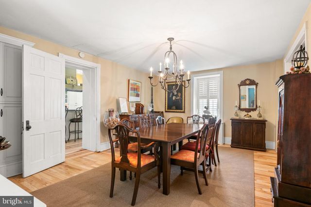 12 ALEXIS LN, Malvern, PA 19355