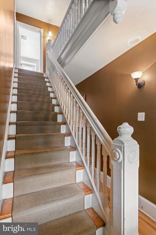 12 ALEXIS LN, Malvern, PA 19355