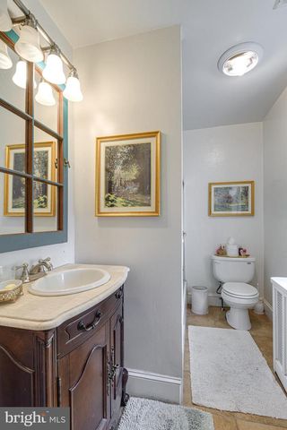 12 ALEXIS LN, Malvern, PA 19355