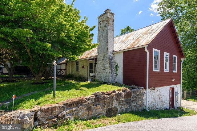 12 ALEXIS LN, Malvern, PA 19355