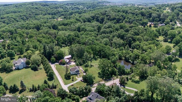 12 ALEXIS LN, Malvern, PA 19355