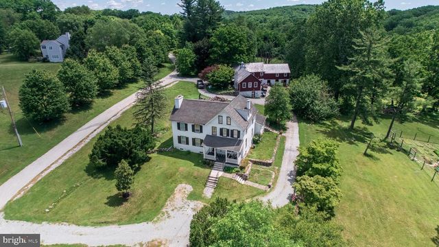 12 ALEXIS LN, Malvern, PA 19355