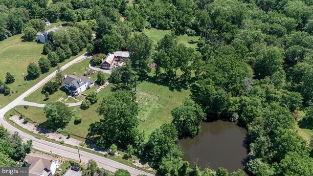 12 ALEXIS LN, Malvern, PA 19355