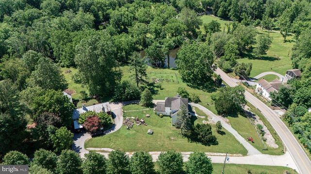 12 ALEXIS LN, Malvern, PA 19355