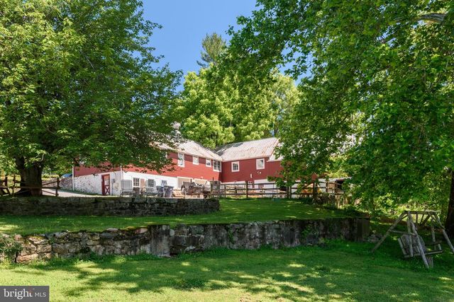 12 ALEXIS LN, Malvern, PA 19355