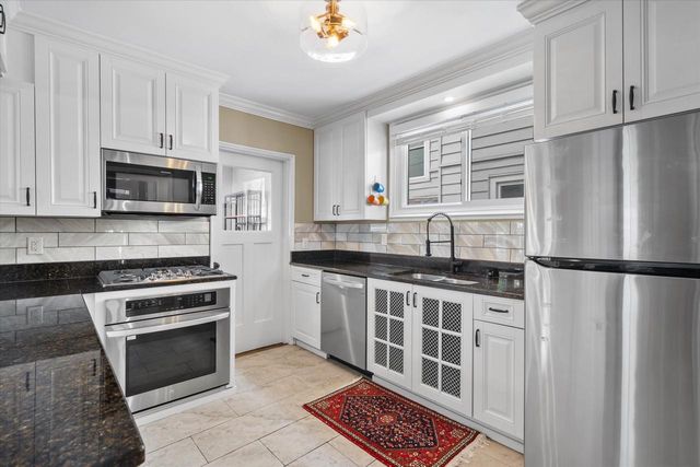 4477 Murray AVENUE, Shorewood, WI 53211