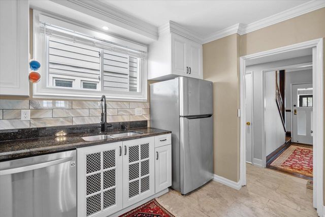 4477 Murray AVENUE, Shorewood, WI 53211